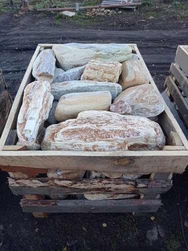 Златолит жёлтый, жёлто-зелёный глыбки и валуны для ланшафтного дизайна купить в Электрогорске