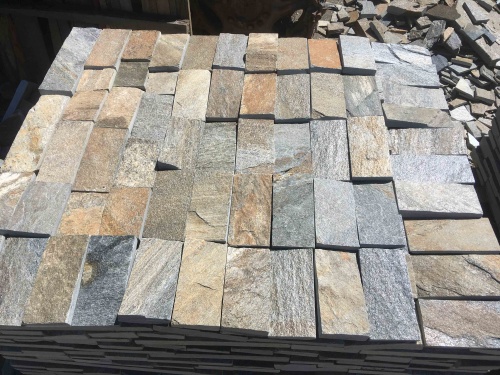 Плитка пилёная златолит Уральский для цоколя, отмостки купить в Электрогорске