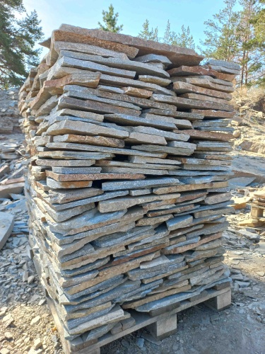 Плитняк златолит серебристый для цоколя, отмостки купить в Электрогорске