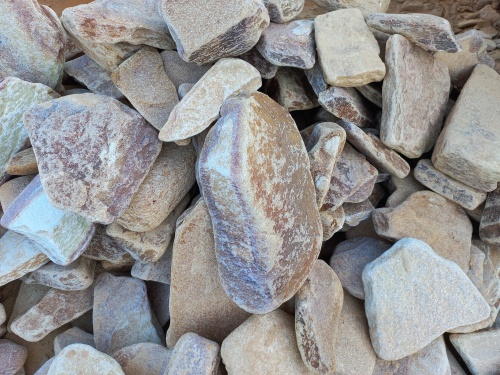 Златолит жёлтый, жёлто-зелёный глыбки и валуны для ланшафтного дизайна купить в Электрогорске