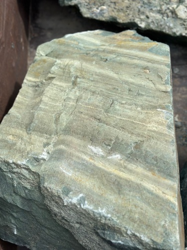 Ландшафтные глыбы зелёные 200-500 килограмм купить в Электрогорске