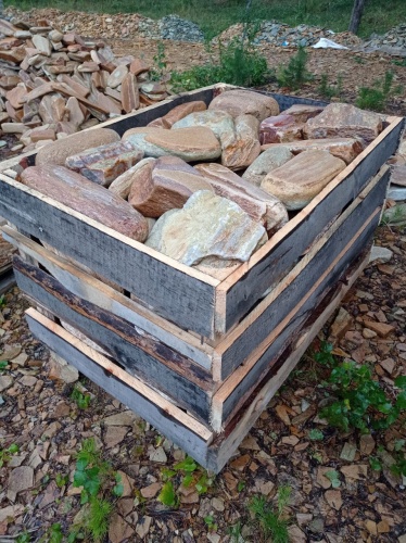 Златолит жёлтый, жёлто-зелёный глыбки и валуны для ланшафтного дизайна купить в Электрогорске