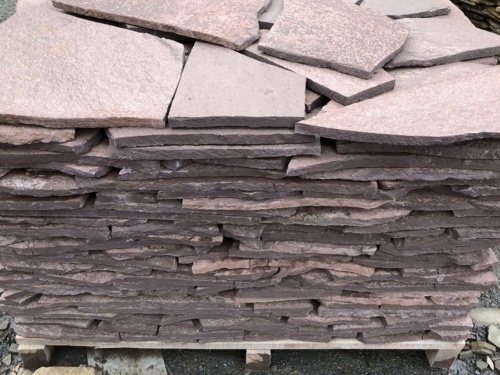 Плитняк лемезит бордовый для облицовки цоколя 20-25 мм  купить в Электрогорске