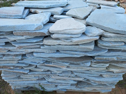 Плитняк златолит зелёный галтованный для цоколя купить в Электрогорске